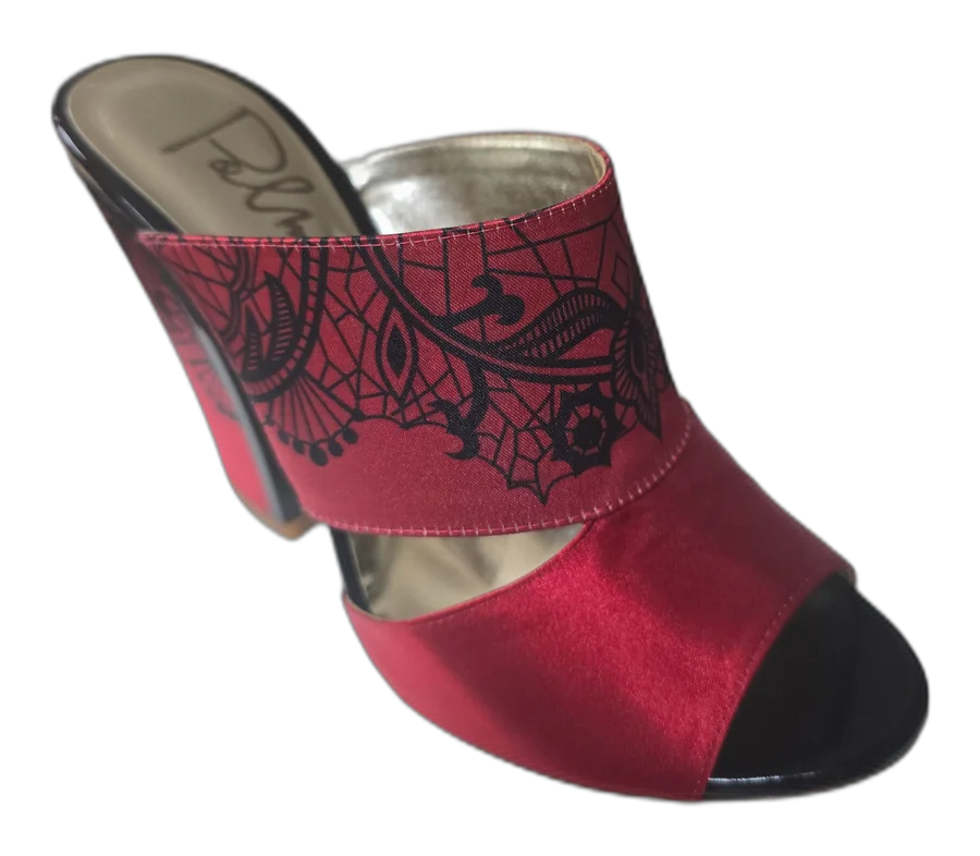 Red Webbed Slipper Set